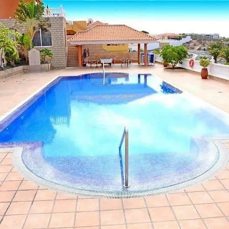 Apartament Callaomar *