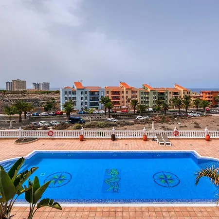 Callaomar Apartment *