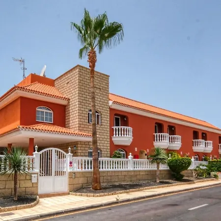Callaomar Apartment