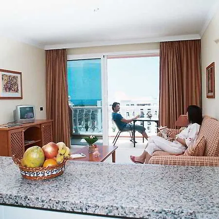 Callaomar Apartment