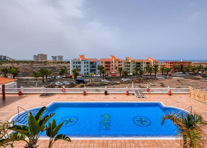 Callaomar Apartment *